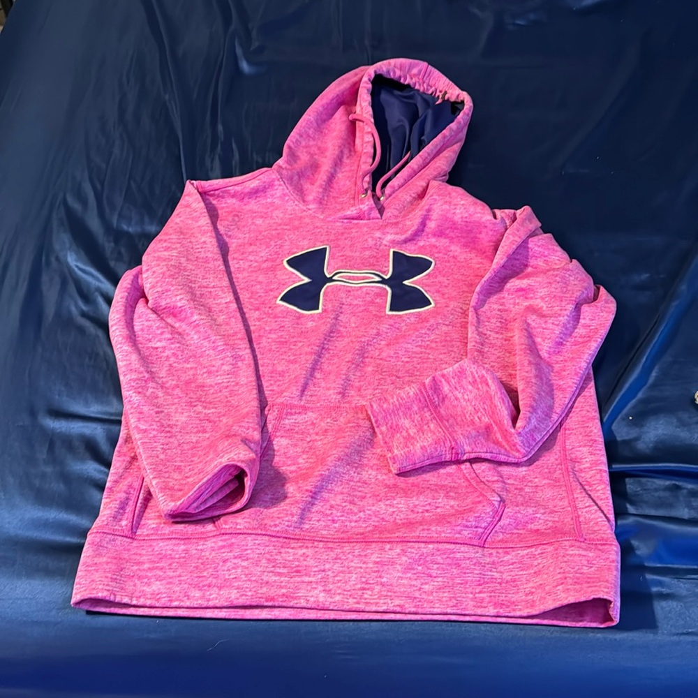 Pink under armor sweatshirt